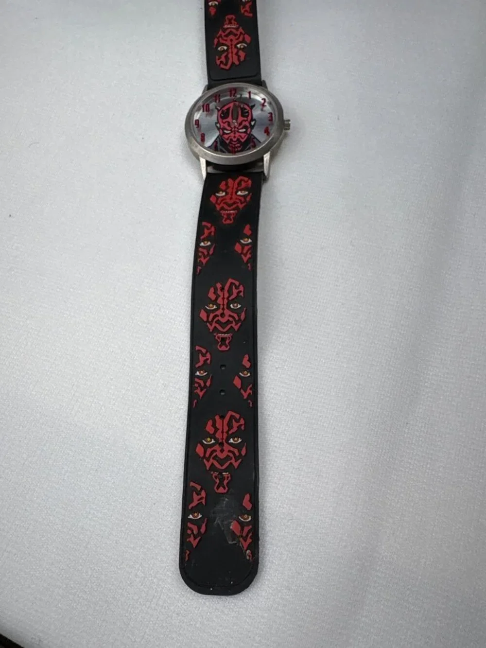 Star Wars Darth Maul Watch Black/Red Band Graphic Dial Battery Operated